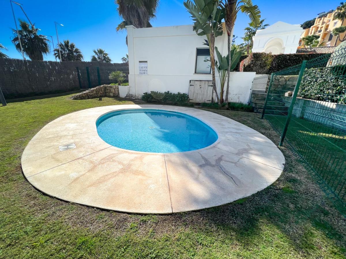 Apartment In Manilva, Just A Few Steps From The Beach Exterior foto