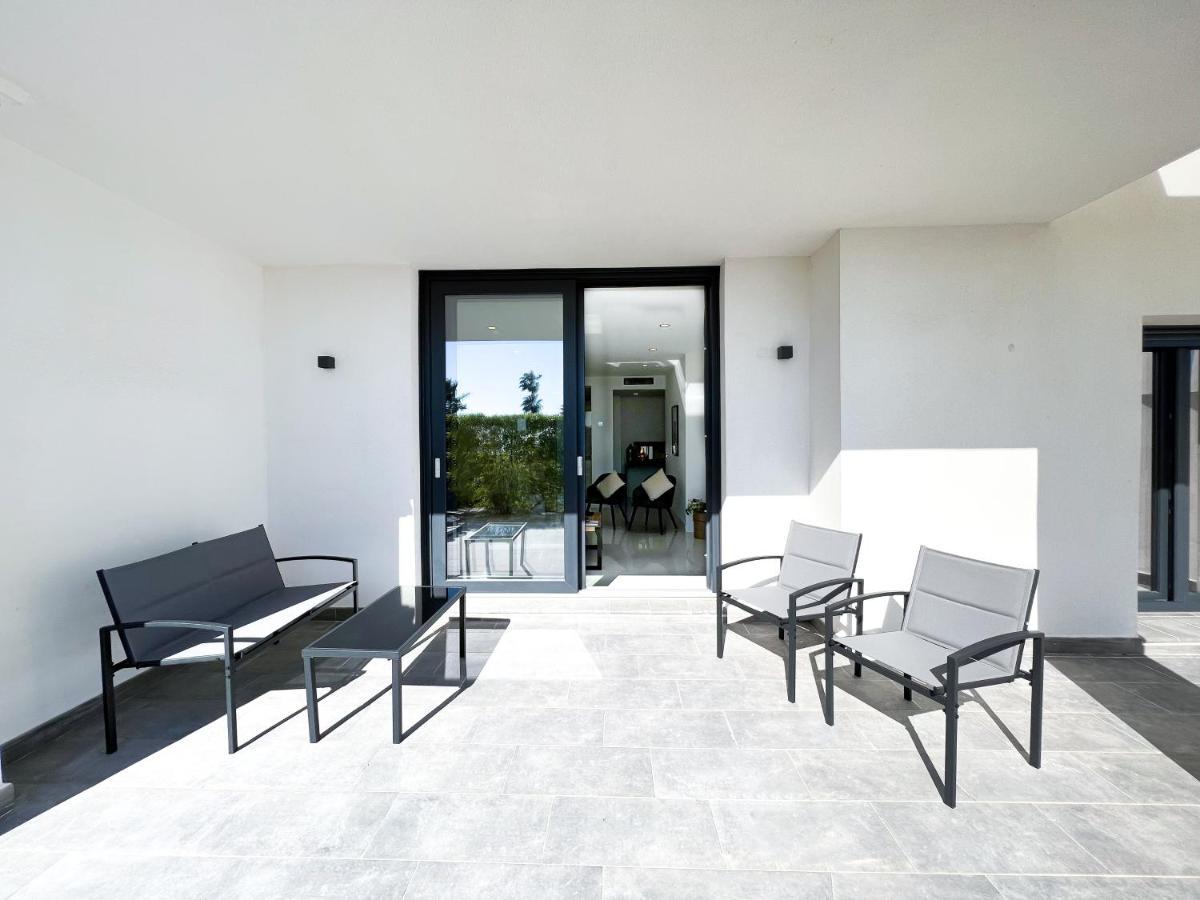 Apartment In Manilva, Just A Few Steps From The Beach Exterior foto