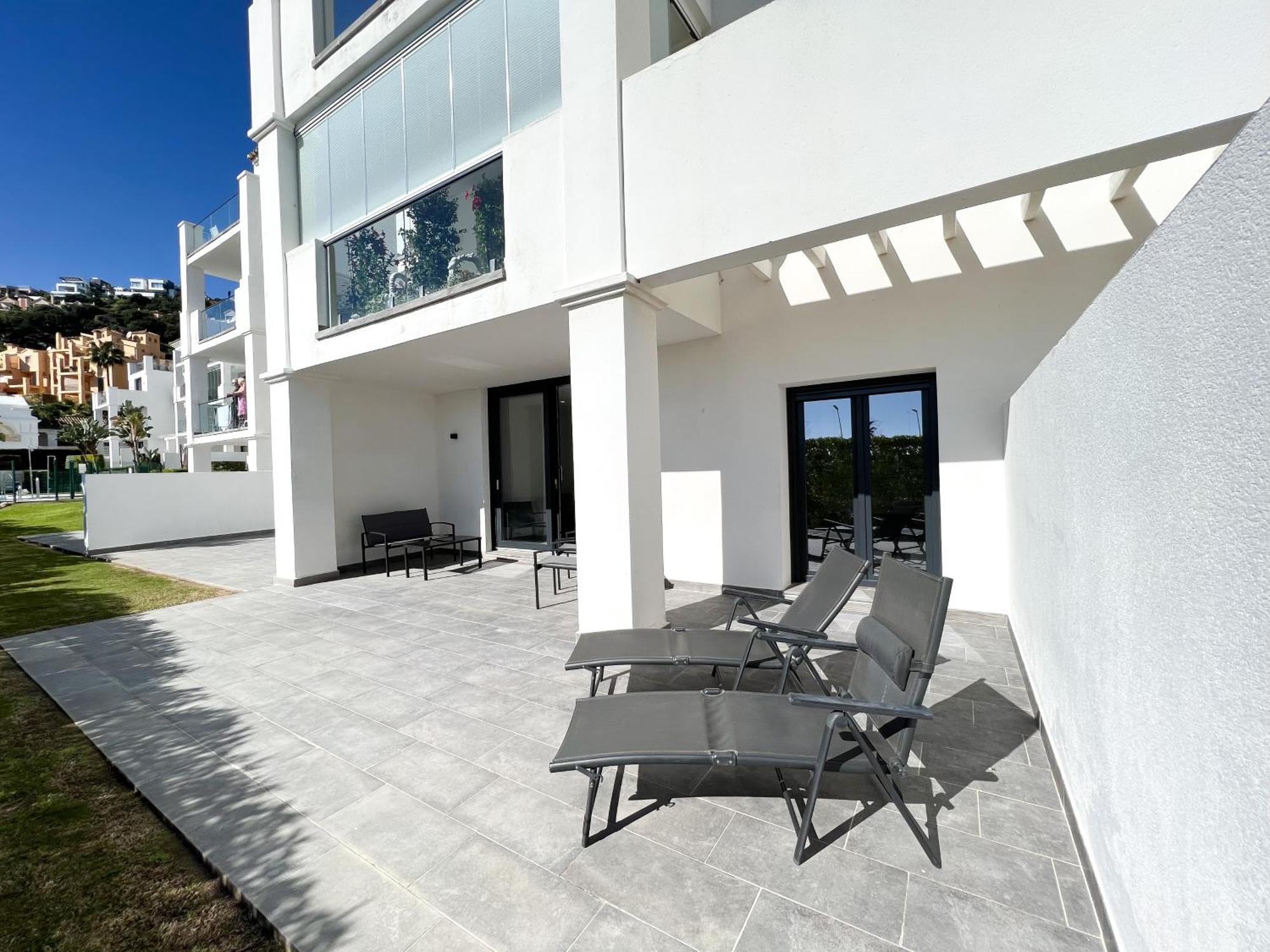 Apartment In Manilva, Just A Few Steps From The Beach Exterior foto