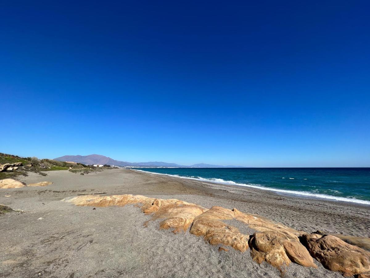 Apartment In Manilva, Just A Few Steps From The Beach Exterior foto