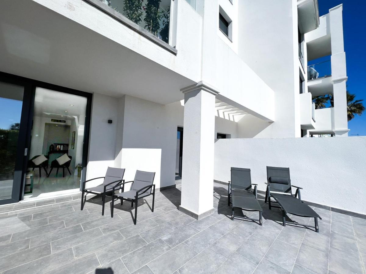 Apartment In Manilva, Just A Few Steps From The Beach Exterior foto