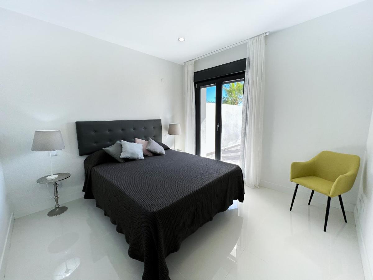 Apartment In Manilva, Just A Few Steps From The Beach Exterior foto