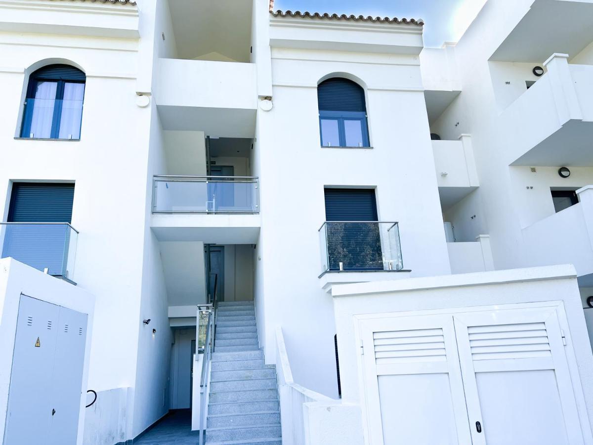 Apartment In Manilva, Just A Few Steps From The Beach Exterior foto